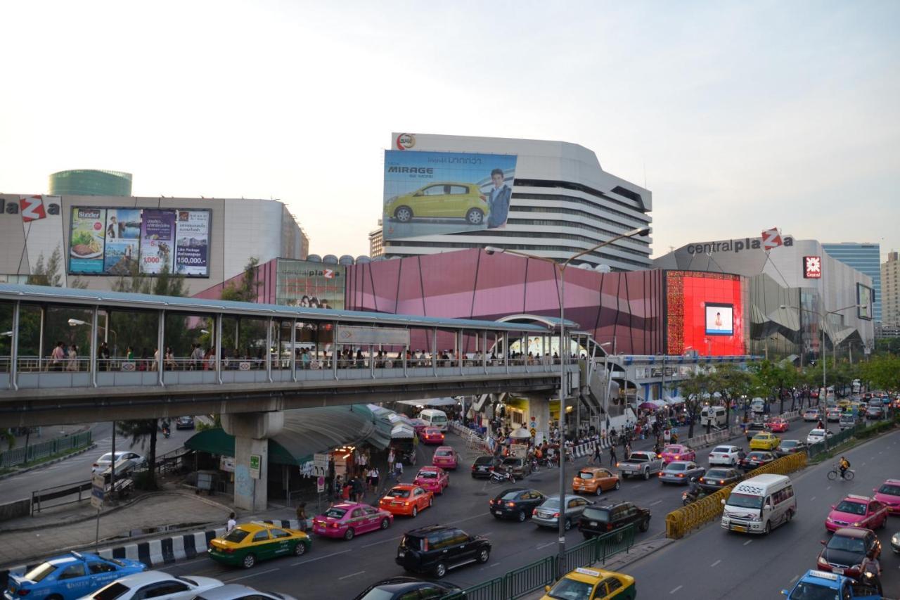 Hotel Matini Ratchada 32 Bangkok Exterior foto